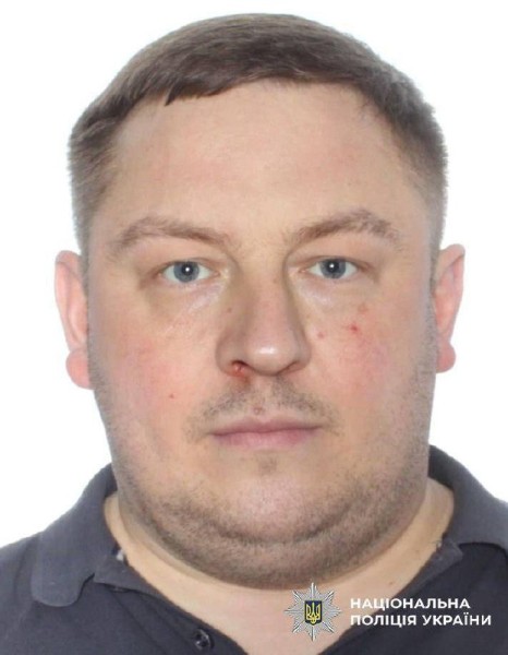 На Рівненщині затримали керівника відділку поліції, який втік з арештованими грошима