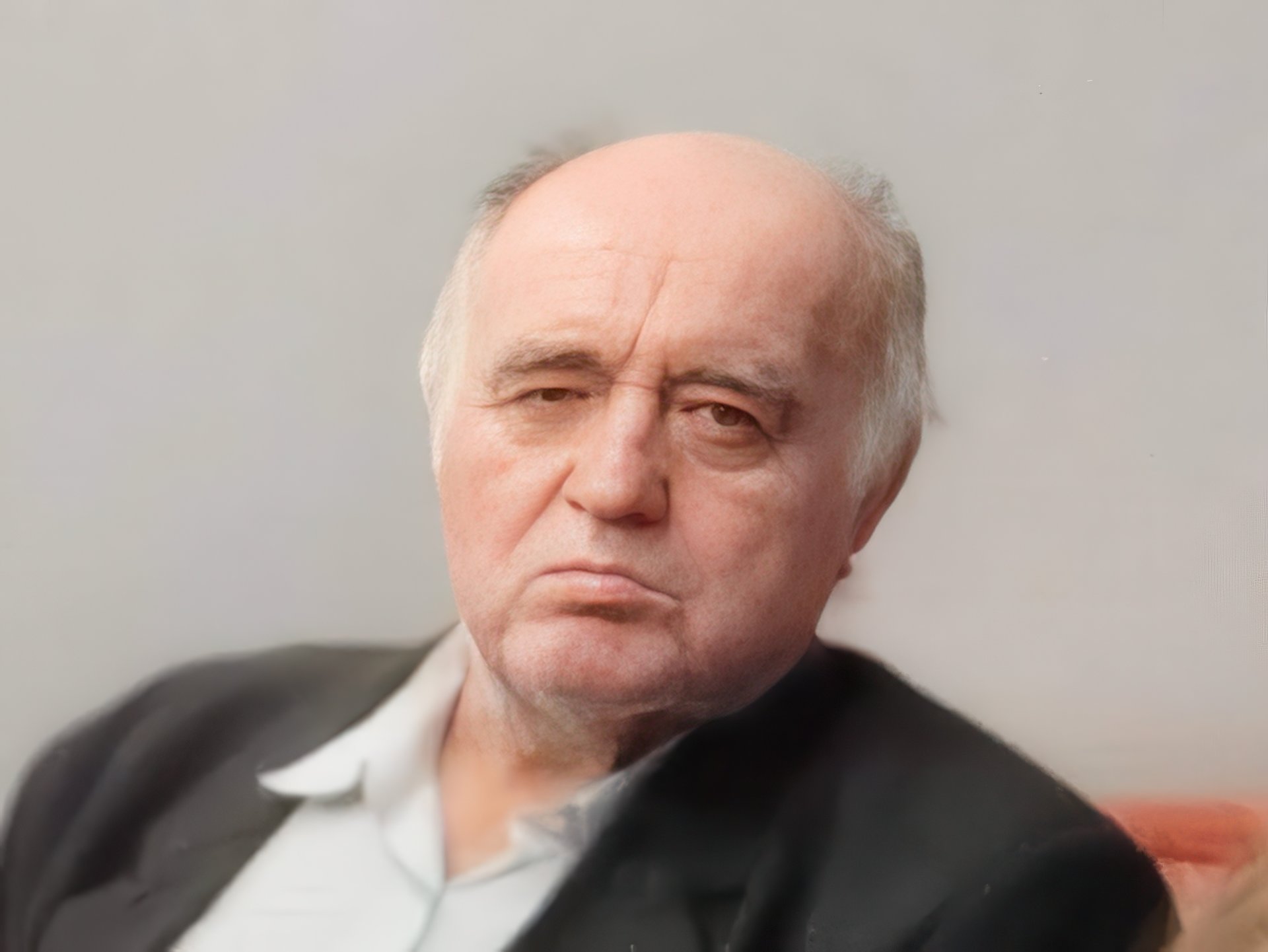 У Львові розшукують чоловіка, який вийшов з дому і не повернувся