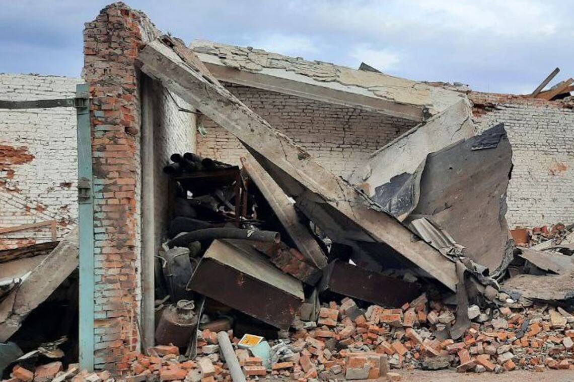 «Не вийшло і не вийде». 3-го квітня росіяни 17 разів обстріляли Харківщину