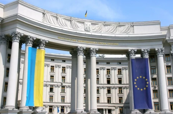 МЗС прокоментувало затримання українця у Словаччині через «загрозу нацбезпеки»