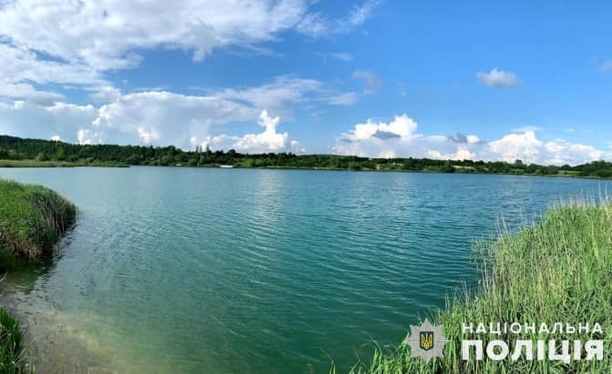Загибель у водоймі двох юнаків на Львівщині: поліцейські проводять розслідування