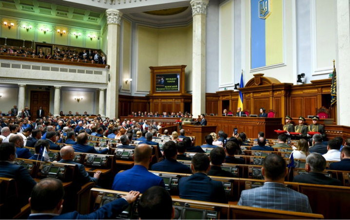Найкращі шанси на Верховну Раду в чотирьох політичних сил – соцопитування