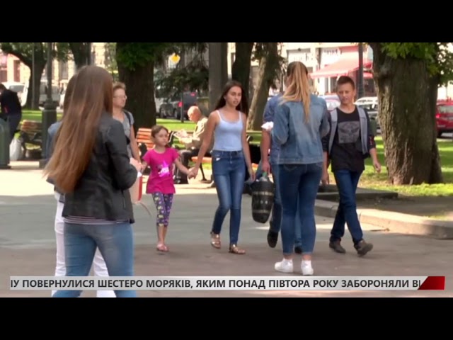У Львові відбулась акція проти зарплати у конвертах