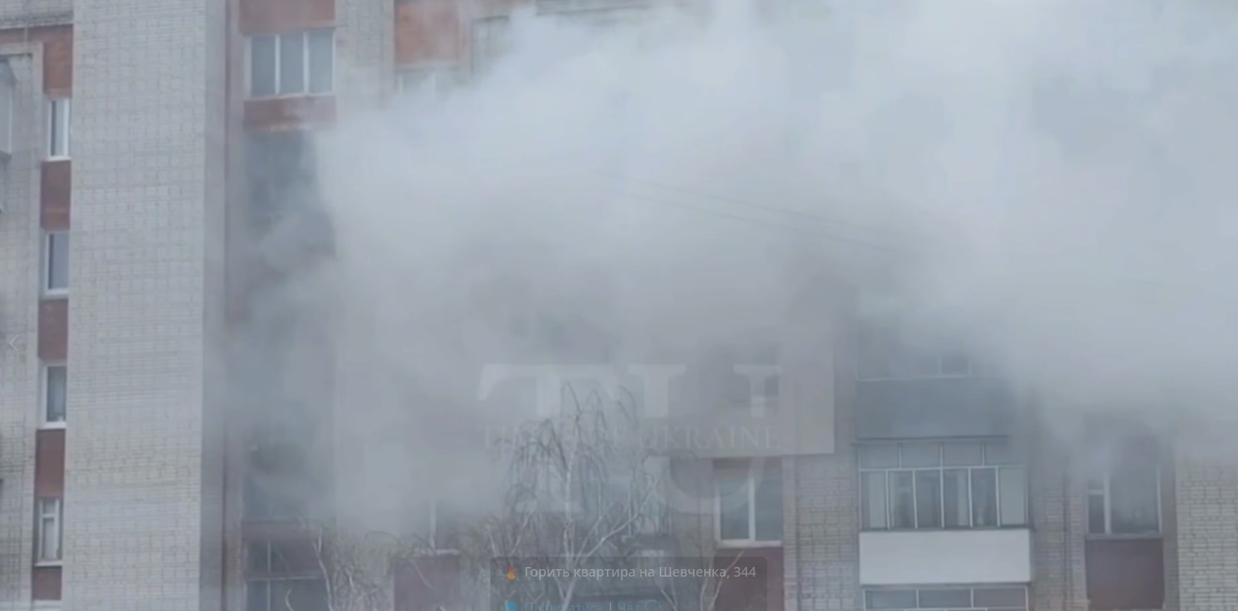 З'явилися нові відео з потужної пожежі в багатоповерхівці у Львові