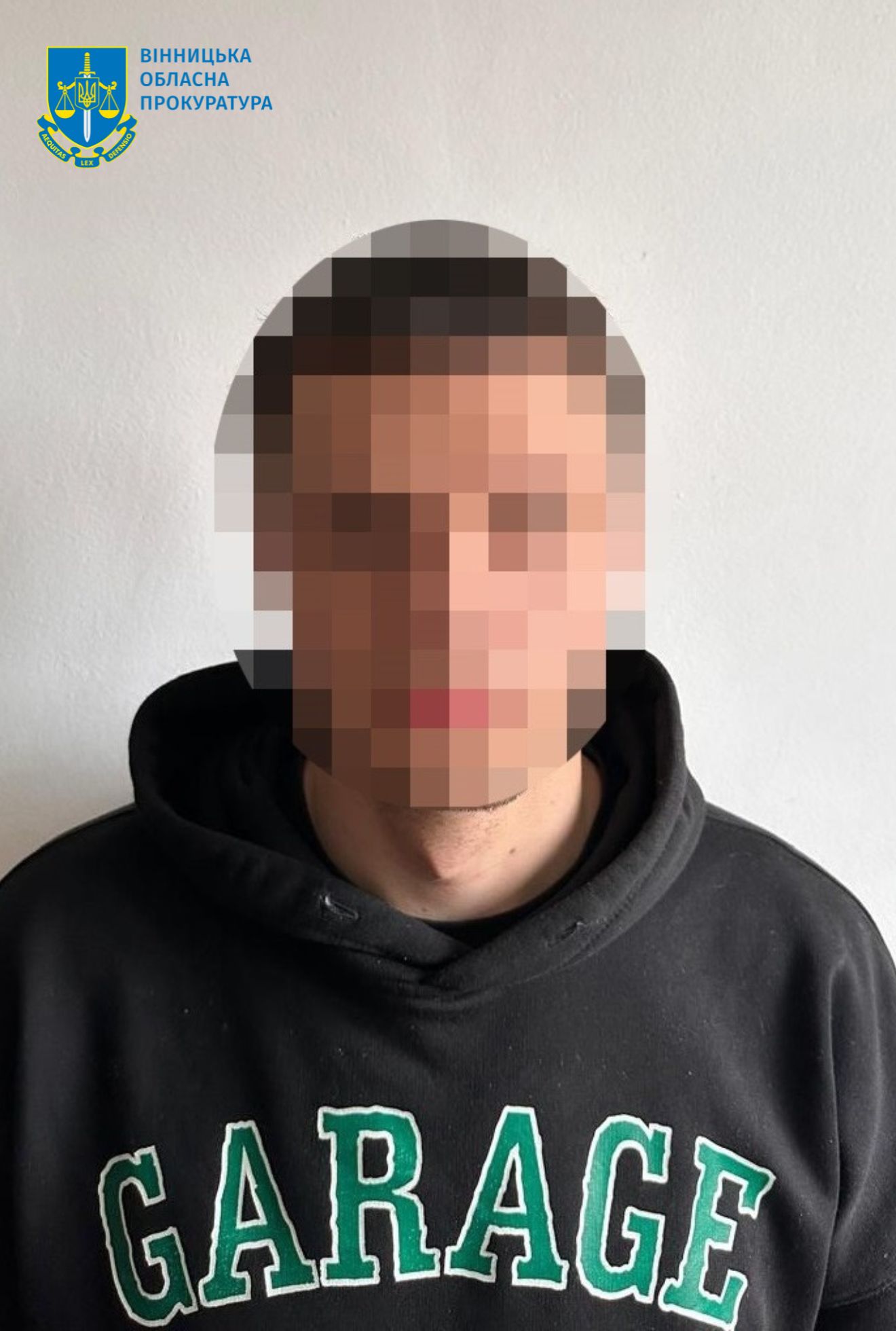 Заклав вибухівку в дворі багатоповерхівок: на гарячому затримали 19-річного мешканця Житомира (фото)