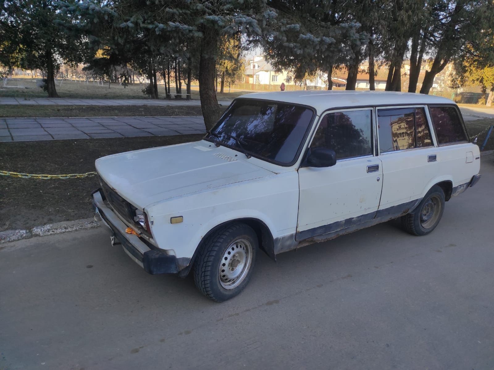 На Львівщині водій вистрибнув із авто на ходу: поліція розслідує обставини
