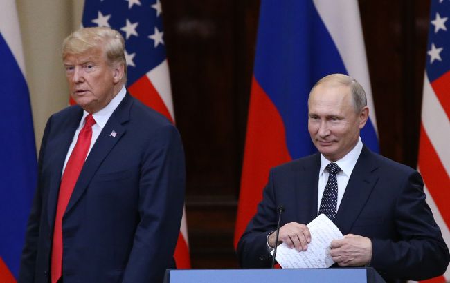 У Кремлі повідомили, що Трамп нібито привітав Путіна з 9 травня