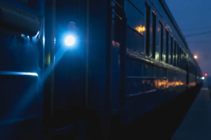 На Волині чоловік повісився у вагоні поїзда