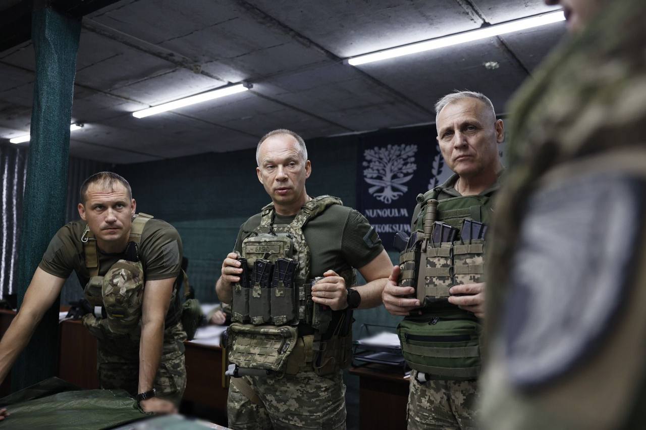Успішні дії наших військ пробили оборону ворога, – Сирський