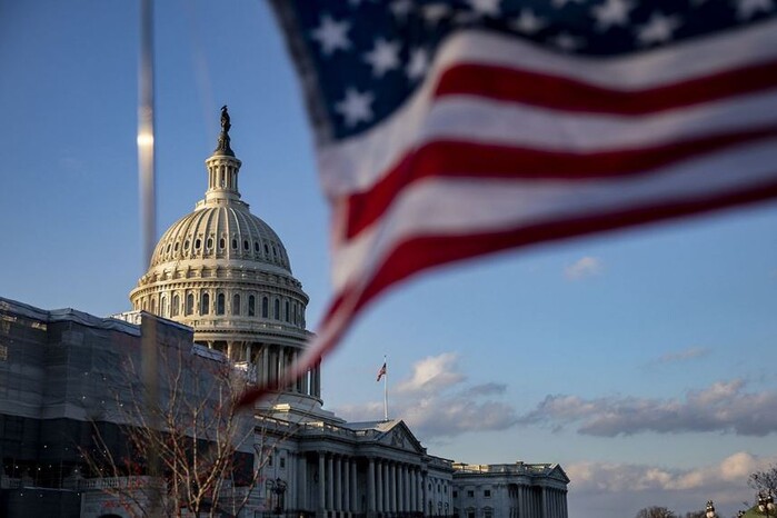 Чи зможуть США повноцінно надавати зброю Україні й Ізраїлю: відповідь Пентагона