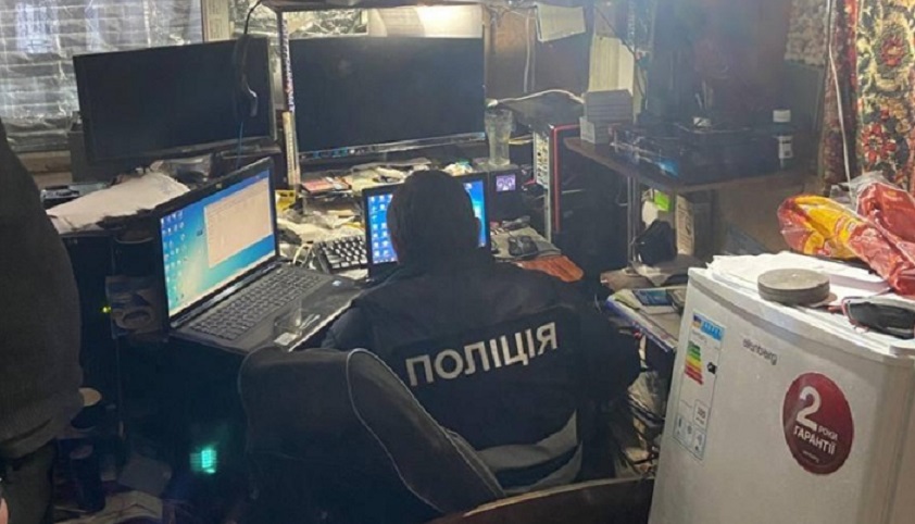 Правоохоронці викрили зловмисника, причетного до численних неправдивих мінувань