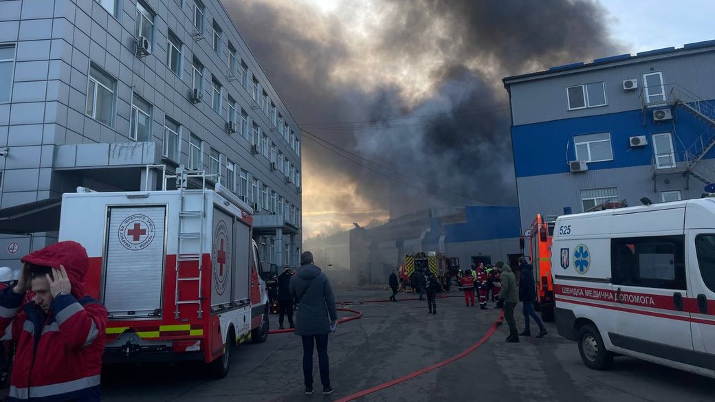 У Києві з-під завалів дістали тіло четвертого загиблого
