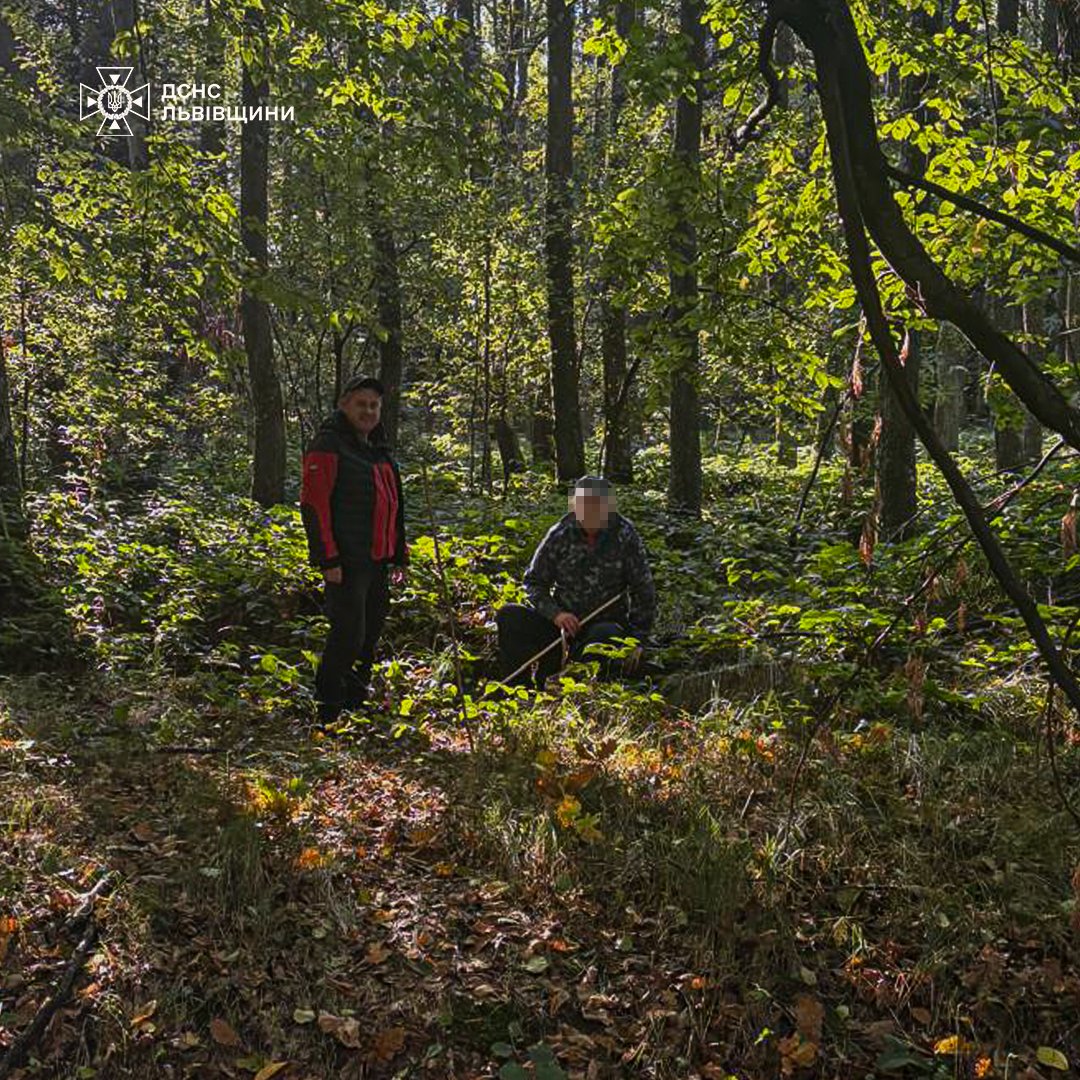 На Львівщині у лісі знайшли мертвого чоловіка: що сталося