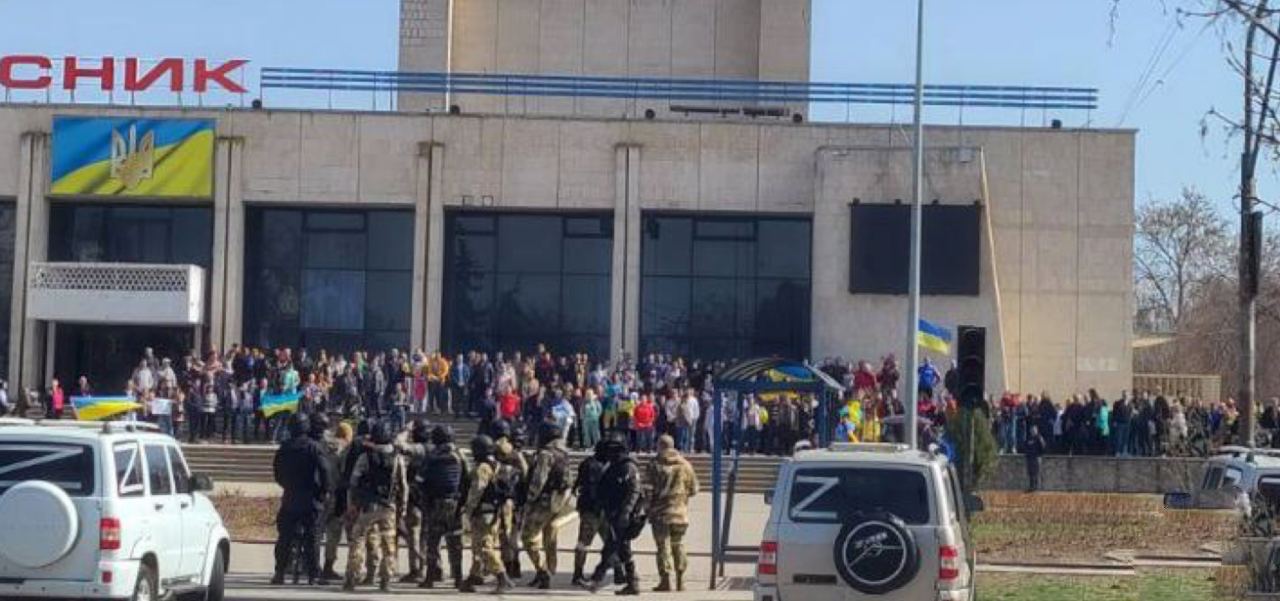 Окупанти відкрили вогонь по протестувальниках в Енергодарі
