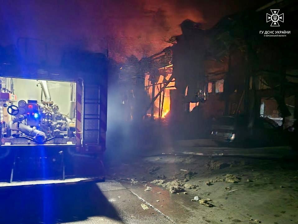 Заклад освіти, пошта, будинок. Херсонщина пережила одну з наймасштабніших ворожих атак