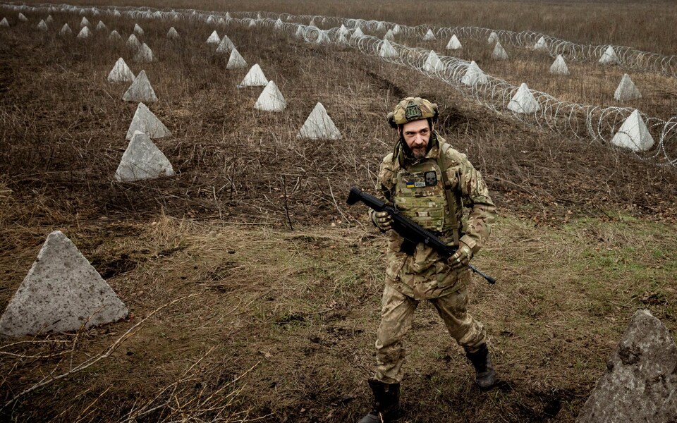 Гнучка оборона: чим українська захисна лінія відрізняється від "лінії Суровікіна" на Запоріжжі. The Telegraph