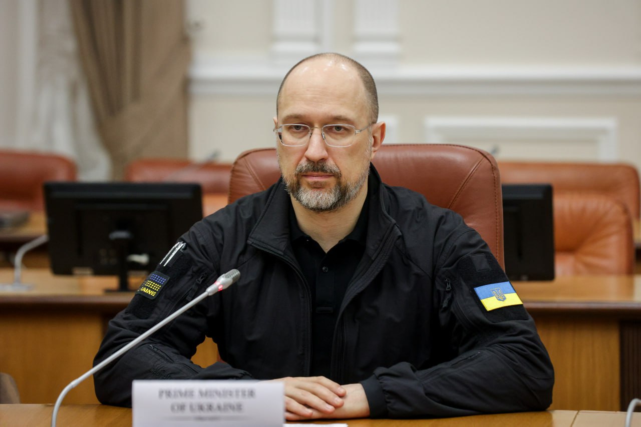 Кабмін несподівано звільнив двох керівників областей