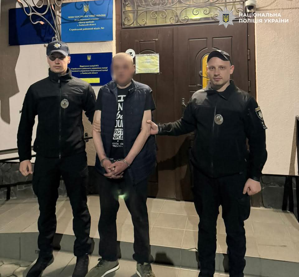 На Львівщині чоловік влаштував різанину під час застілля