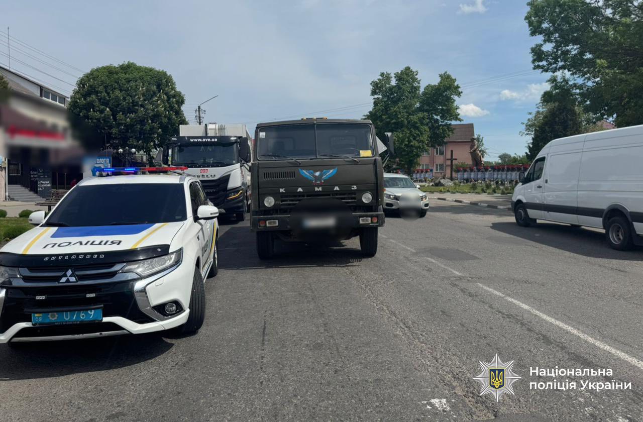 З'явилися нові фото зі смертельної аварії на Прикарпатті