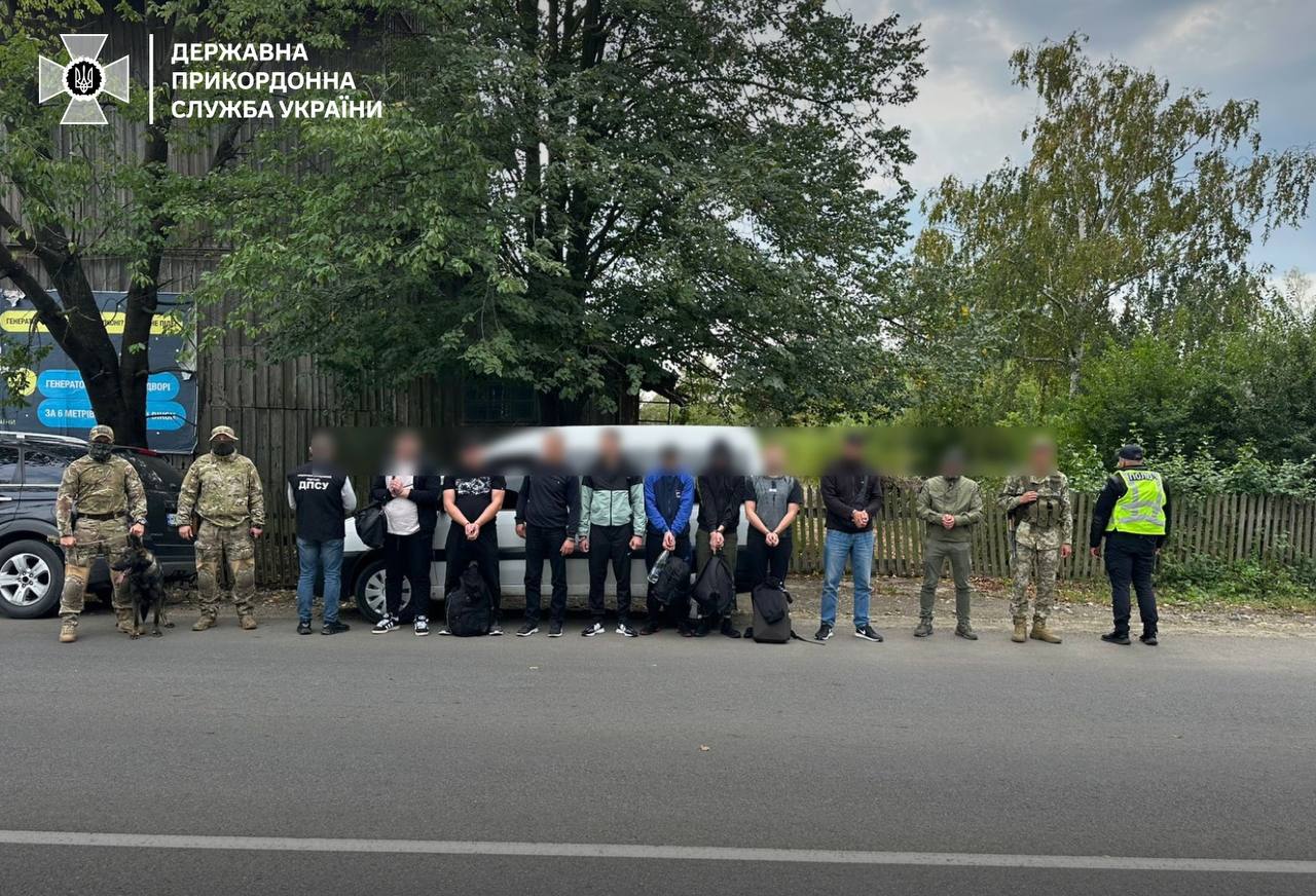 10 тисяч доларів, щоб потрапити в Румунію: прикордонники затримали учасників незаконної схеми