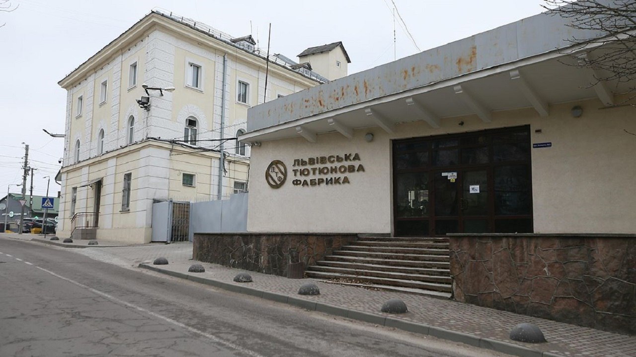 «Правоохоронні органи спровокували конфлікт»: офіційна заява Винниківської тютюнової фабрики