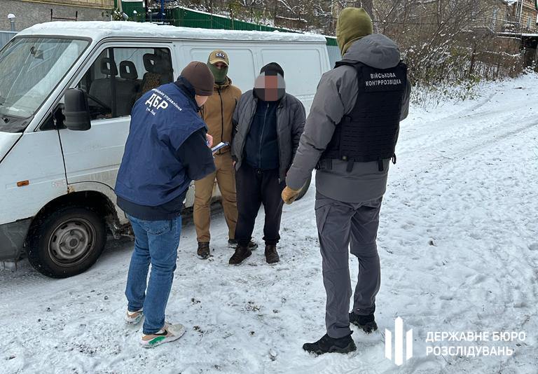 На Київщині посадовці військової частини продавали продукти для бійців ЗСУ у ресторанах
