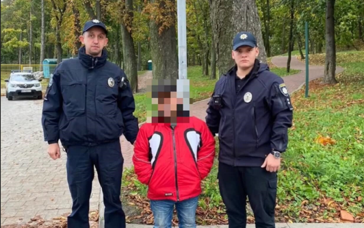 У Львові чоловіки вчиняли розпусні дії на очах у людей