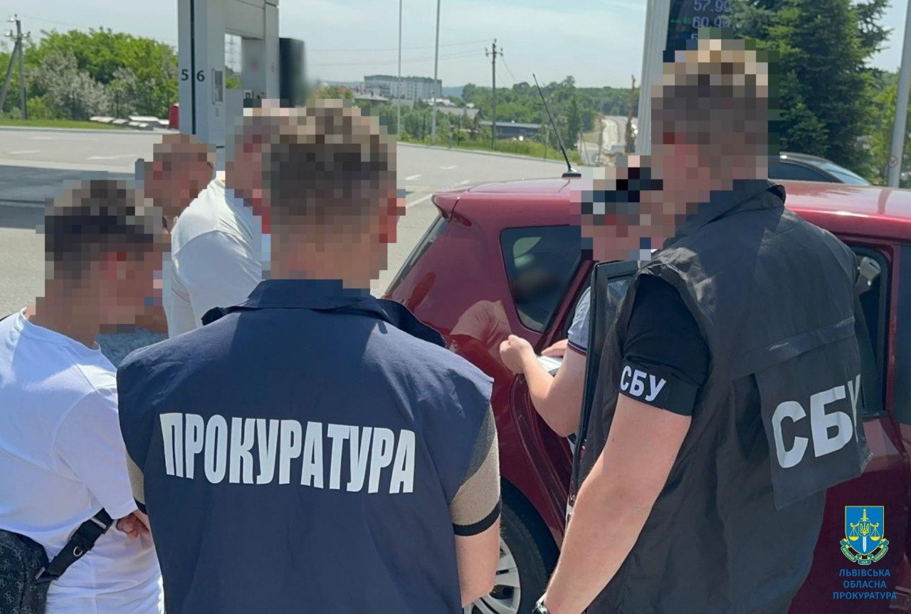 15 тисяч доларів за білет у Молдову: на Львівщині затримано волинянина махінатора