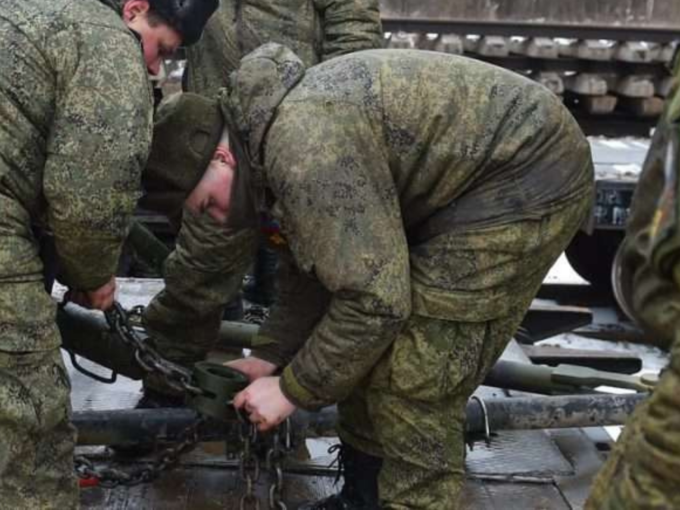 Окупанти завершують перегрупування військ та готуються до масштабного наступу, – розвідка