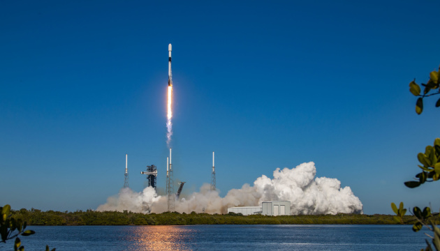 Американський регулятор дозволив SpaceX запускати ракети Falcon 9