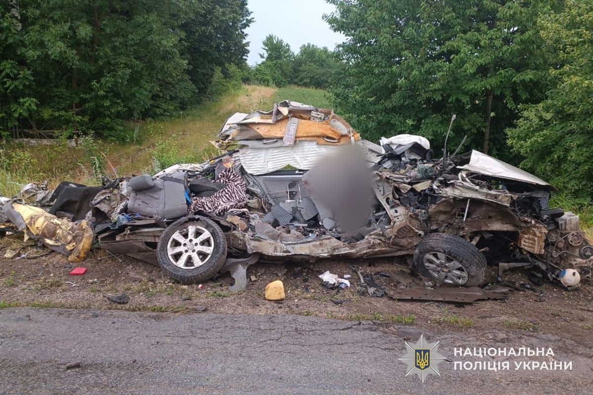 На Тернопільщині у ДТП загинуло четверо молодих людей (ФОТО)