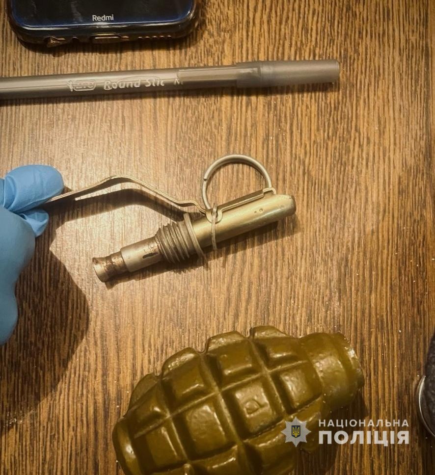 У Дніпрі жінка кинула гранату в сусіда у відповідь на зауваження