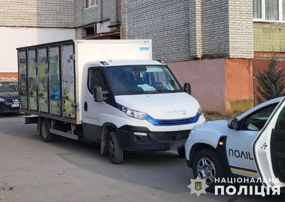 У Бориславі автомобіль наїхав на літнього пішохода: чоловік у лікарні