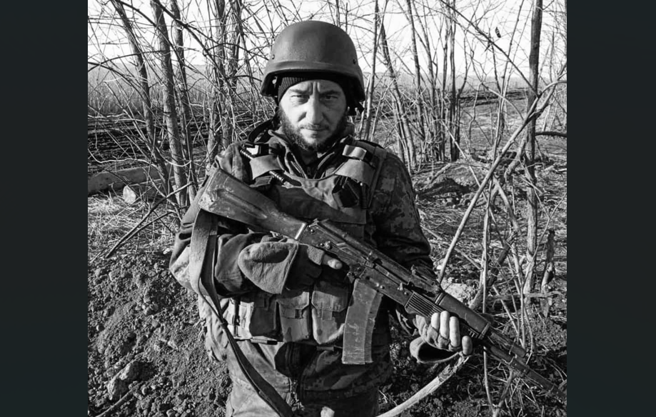 Загинув на Донеччині: Львівщина прощається з 37-річним Героєм-кулеметником