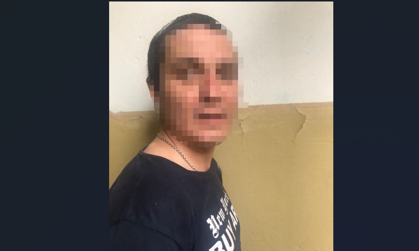Прийшов у гості і підрізав господаря. У Львові після конфлікту чоловік потрапив до лікарні