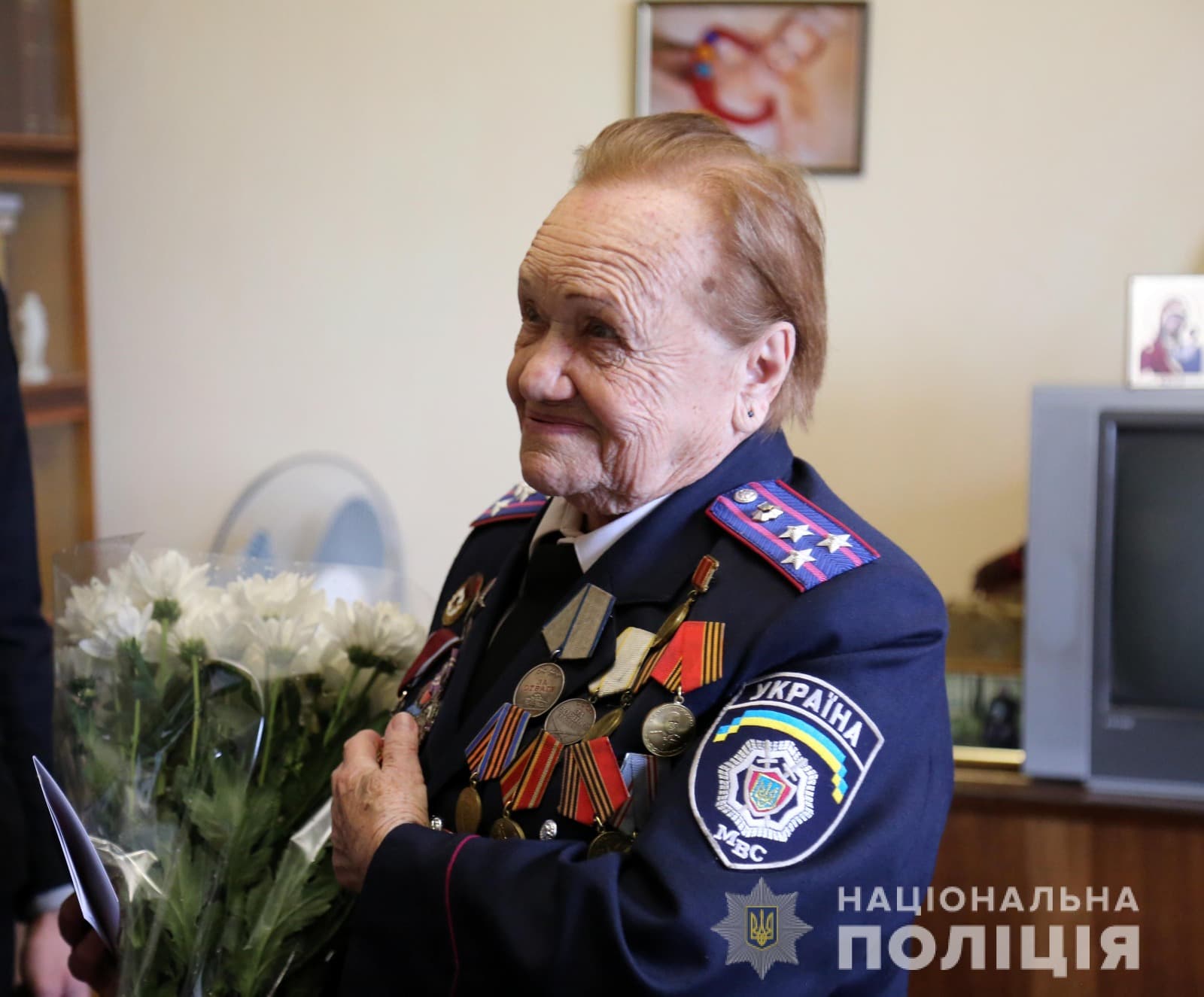 З початку війни просилася у снайпери, що захищати Україну: у Вінниці померла 101-річна розвідниця (фото)