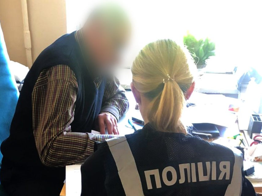 Допомога ухилянтам: на Львівщині лікар підробляв медичні документи