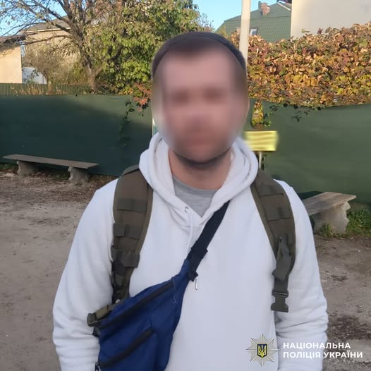 На Львівщині чоловік вдарив 19-річного знайомого ножем в живіт