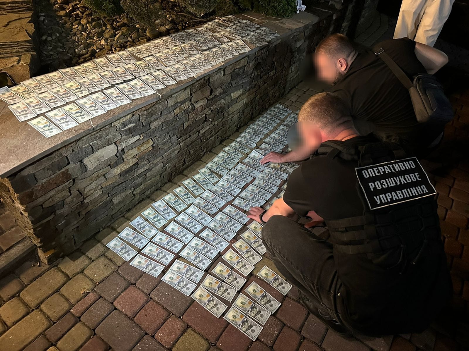 Мешканець Львівщини переправляв чоловіків за кордон: йому «світить» 9 років ув’язнення