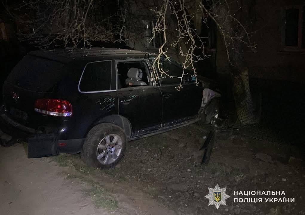 З'явилися фото з аварії на Львівщині, де ледь не загинула дитина