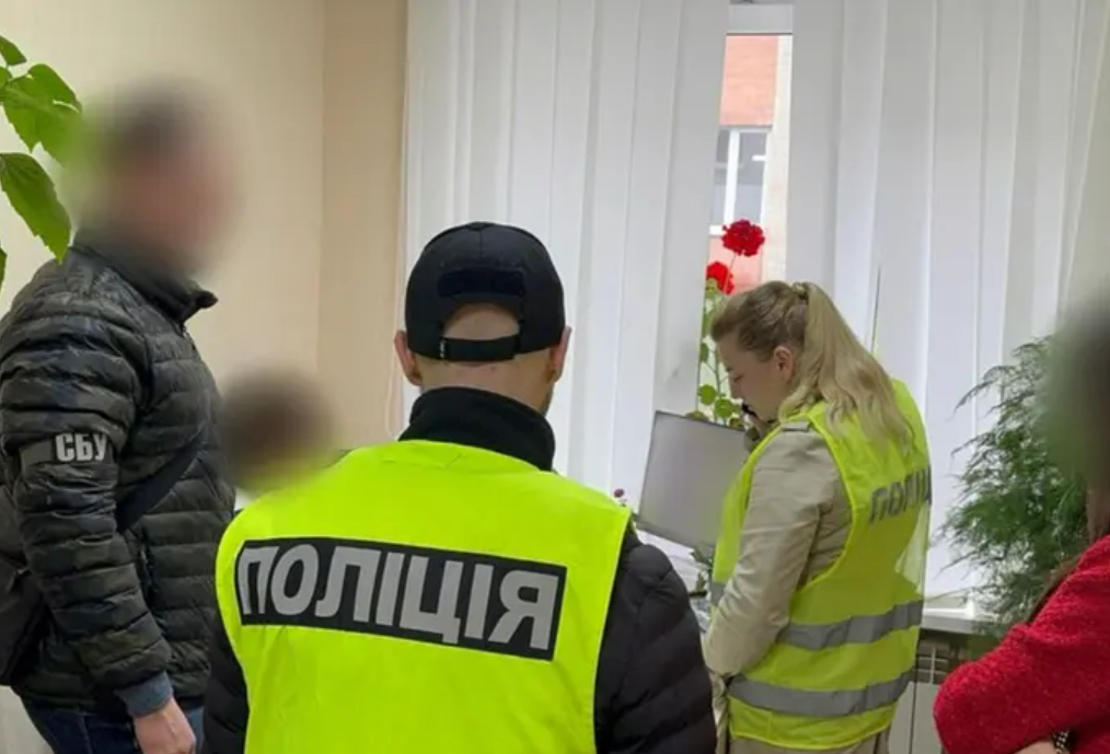 У Вінниці суд відправив під варту трьох лікарів, які «продавали» інвалідність