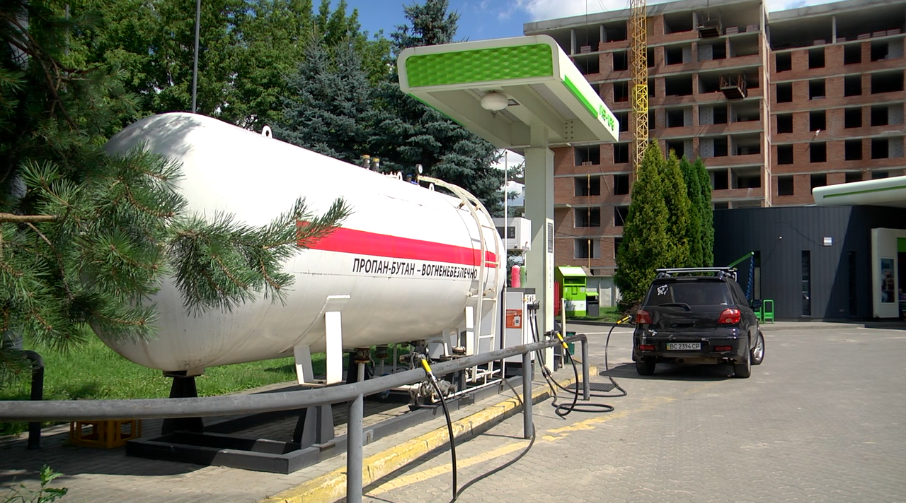 Скраплений газ по 18 грн за літр. Чому найдешевше паливо стрімко дорожчає і що чекати далі