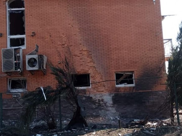 Привітання з ювілеєм від рашистів: під Києвом обстріляли будинок Кондратюка