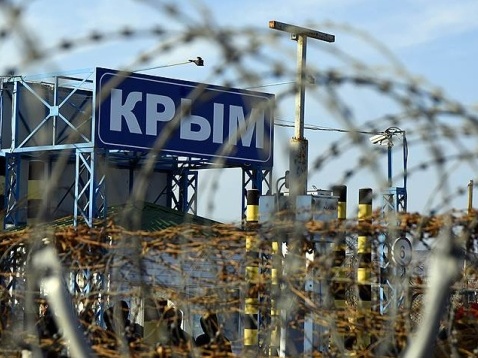 Українські партизани проникли на територію військової частини у Феодосії
