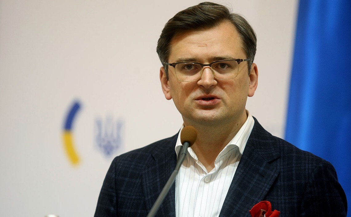 Україна не надсилала диверсантів до Росії: Кулеба відреагував на фейки РФ