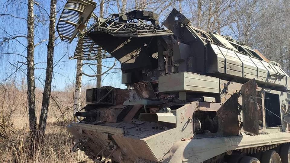"Стугною" по "Буратіно", StarStreak - по гелікоптеру. Українці б'ють дорогу техніку ворога