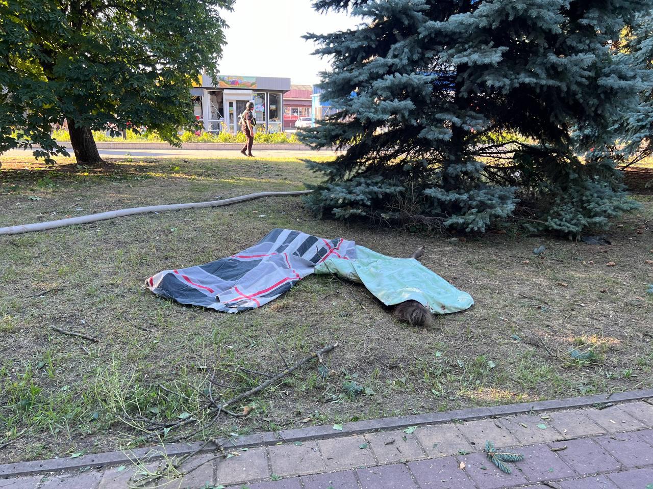 Росія вбила на Запоріжжі семеро людей, серед яких дві дитини: фото наслідків удару