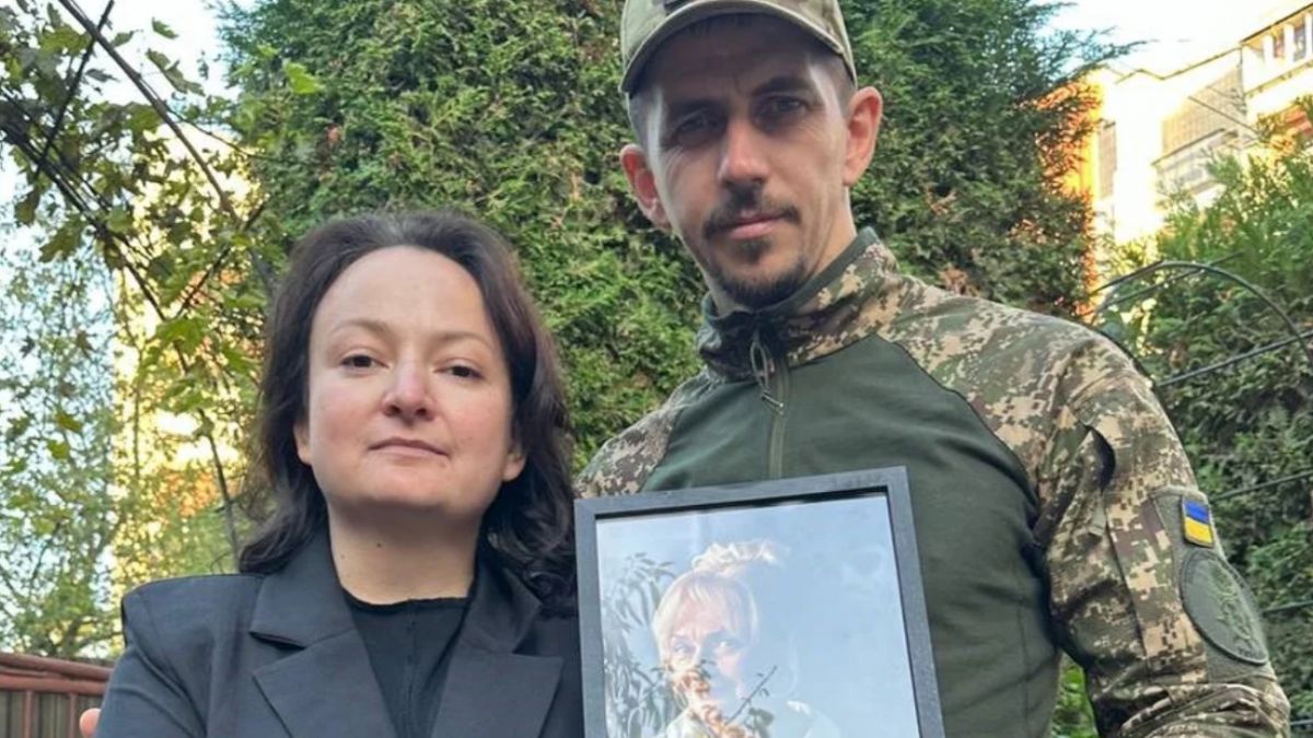 У Львові відкрили меморіальну дошку на честь загиблого на війні зятя Ірини Фаріон