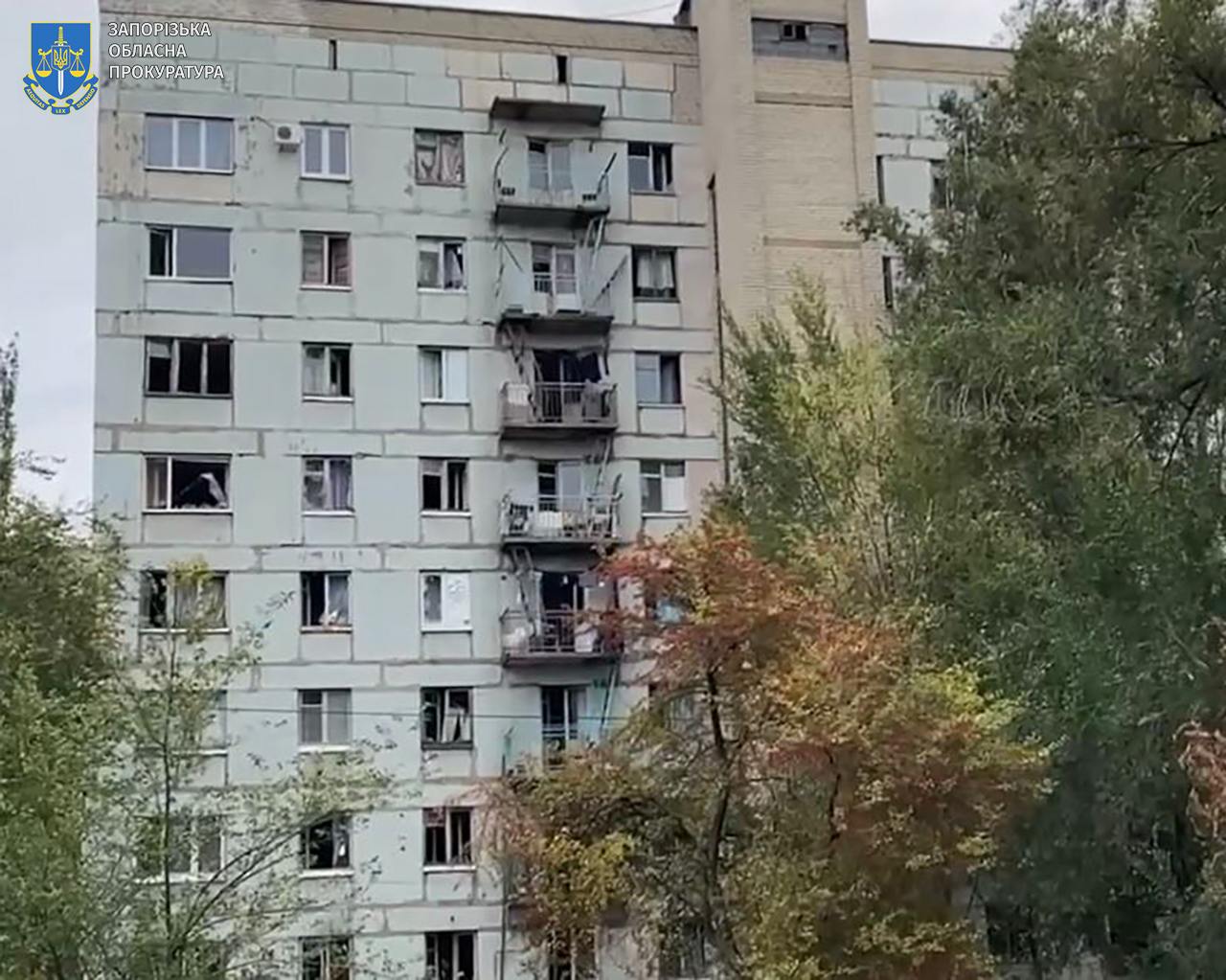 Балістичний удар по дитсадку та житловому кварталу в Запоріжжі: двоє загиблих, 15 поранених