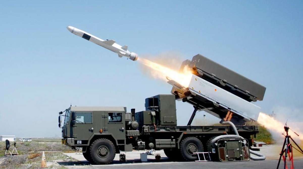 Воїни ЗСУ завершують освоювати NASAMS: скоро системи будуть в Україні